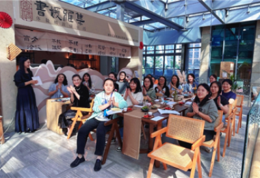 工會(huì)組織開展“玫瑰書香”讀書分享會(huì)活動(dòng)