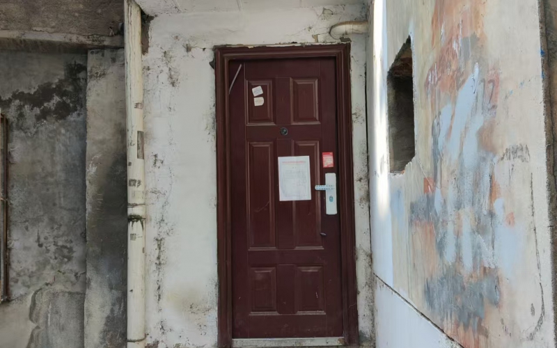 貴州省機關事務管理局國有資產(chǎn)管理服務中心貴陽市云巖區(qū)陜西路123號后方二樓房屋一套招租