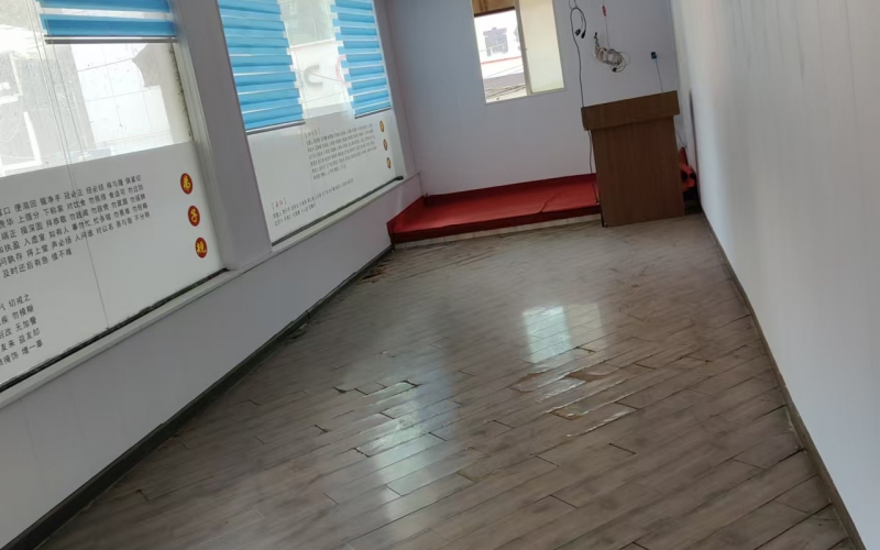 貴州省機關(guān)事務(wù)管理局國有資產(chǎn)管理服務(wù)中心貴陽市云巖區(qū)陜西路3A號附104號一層、二層門面招租