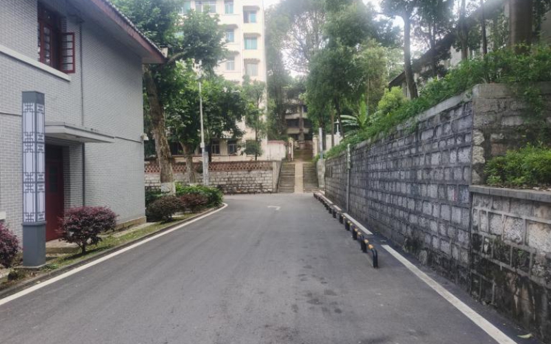 貴州省機關(guān)事務管理局國有資產(chǎn)管理服務中心貴陽市花溪區(qū)清溪路40幢6層261號房屋招租