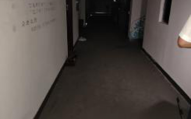 文化新地商住樓1-3層轉(zhuǎn)讓（持有方：貴州省機關(guān)事務(wù)管理局國有資產(chǎn)管理服務(wù)中心）